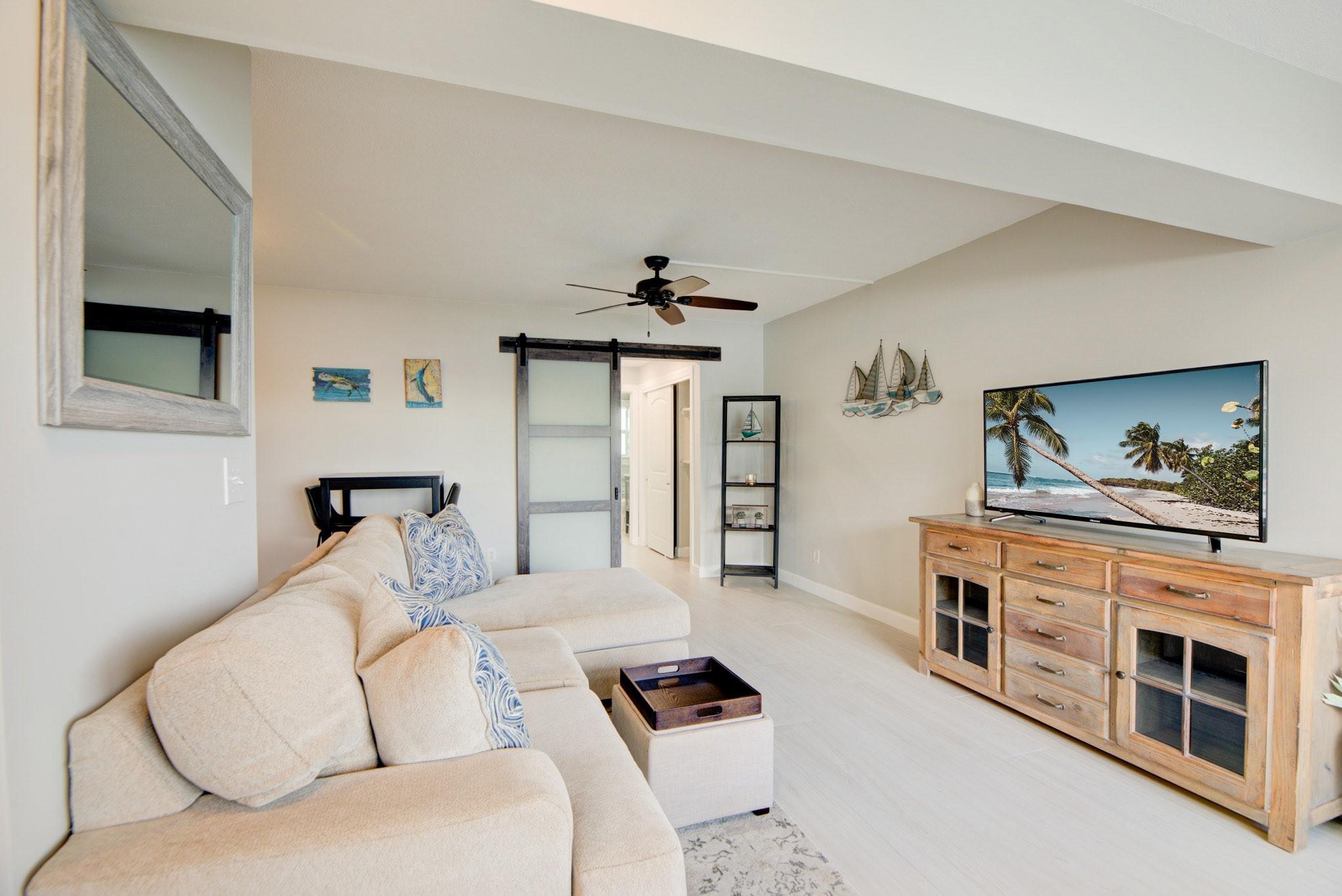 Harbor House East - Residential