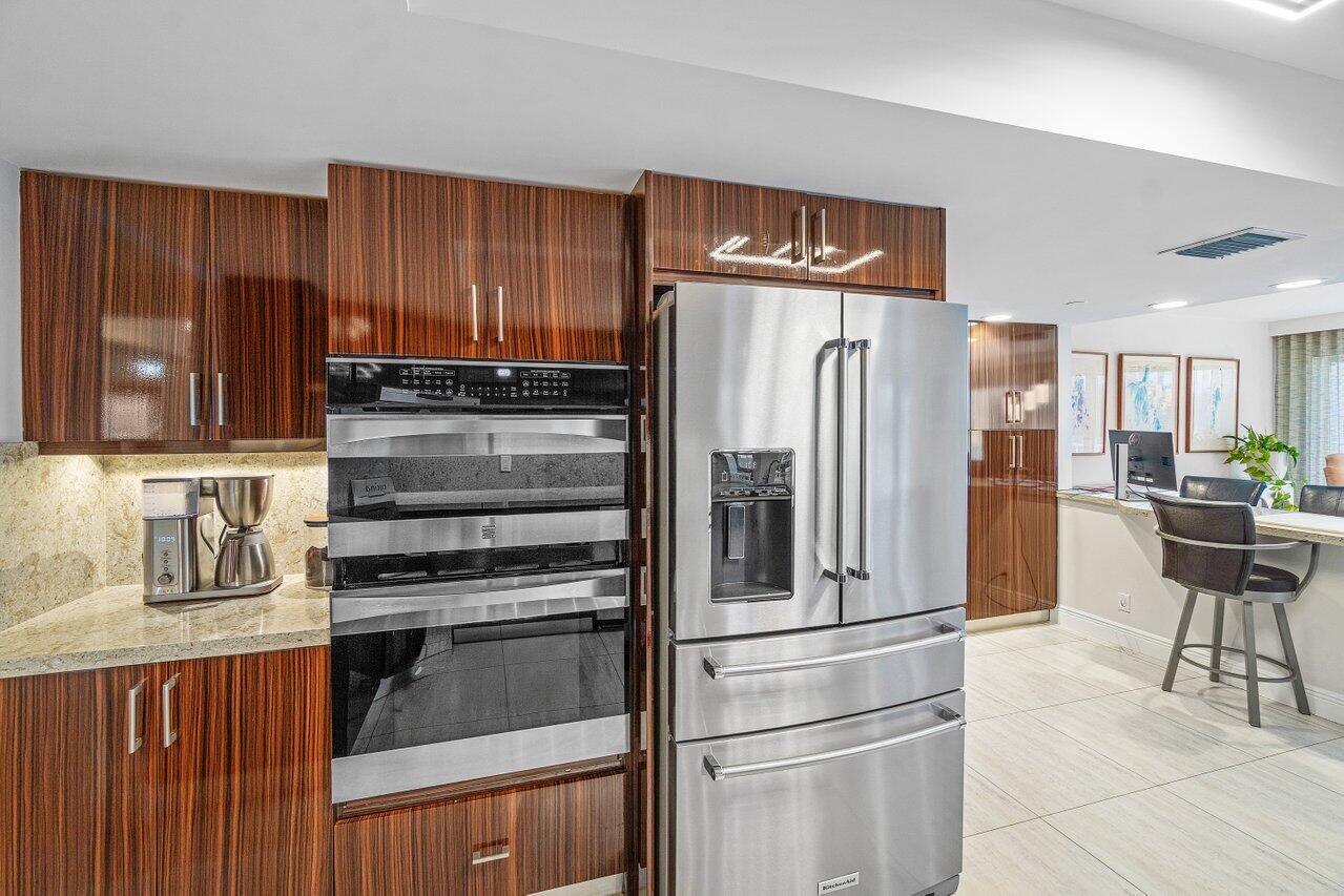 SEA RANCH CLUB OF BOCA I CONDO - Residential