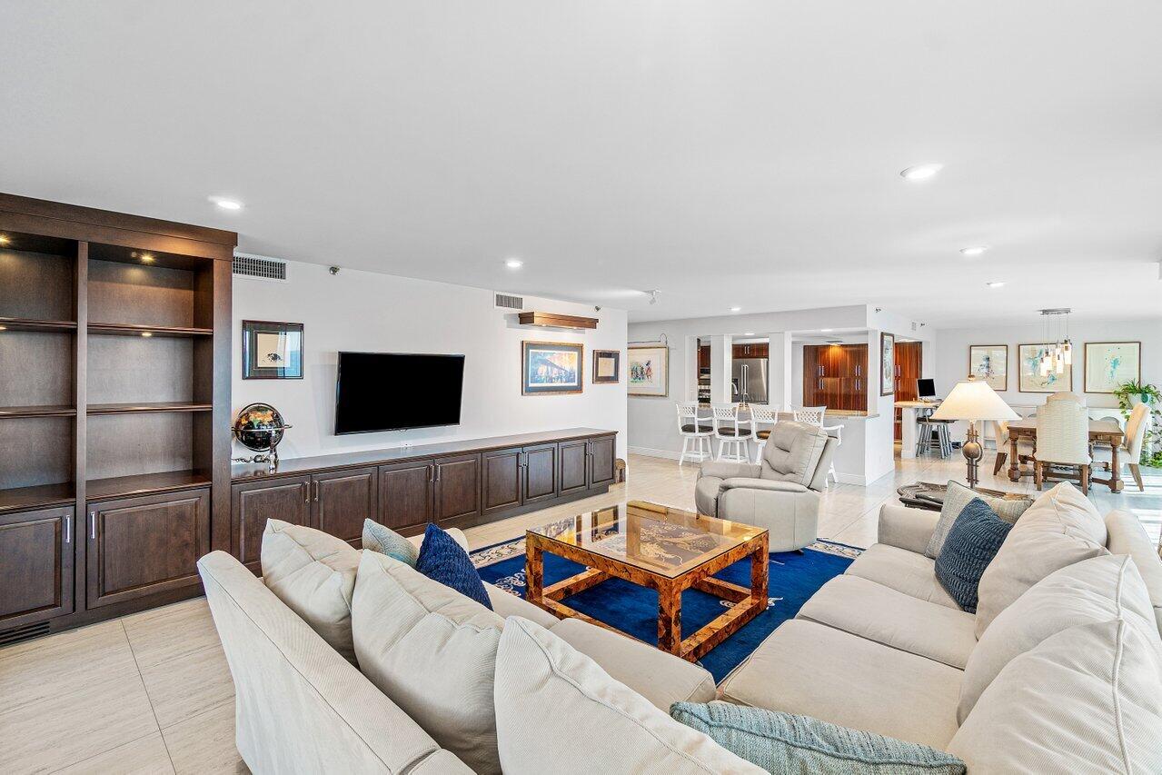 SEA RANCH CLUB OF BOCA I CONDO - Residential