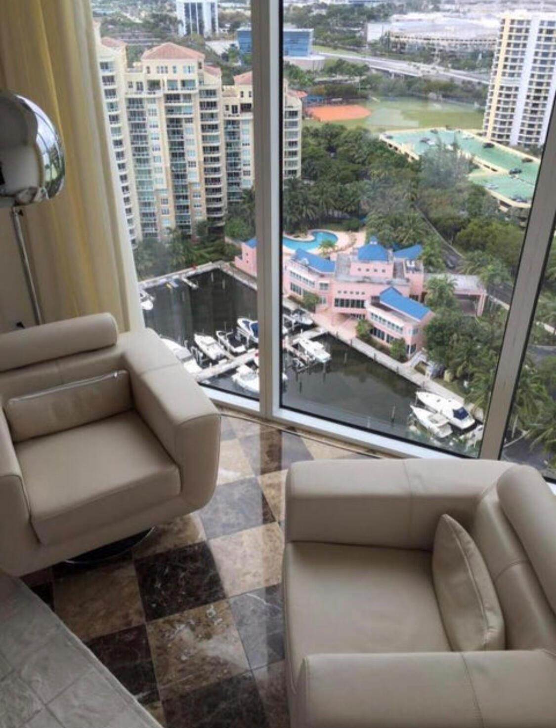 100 HIDDEN BAY - Residential Lease