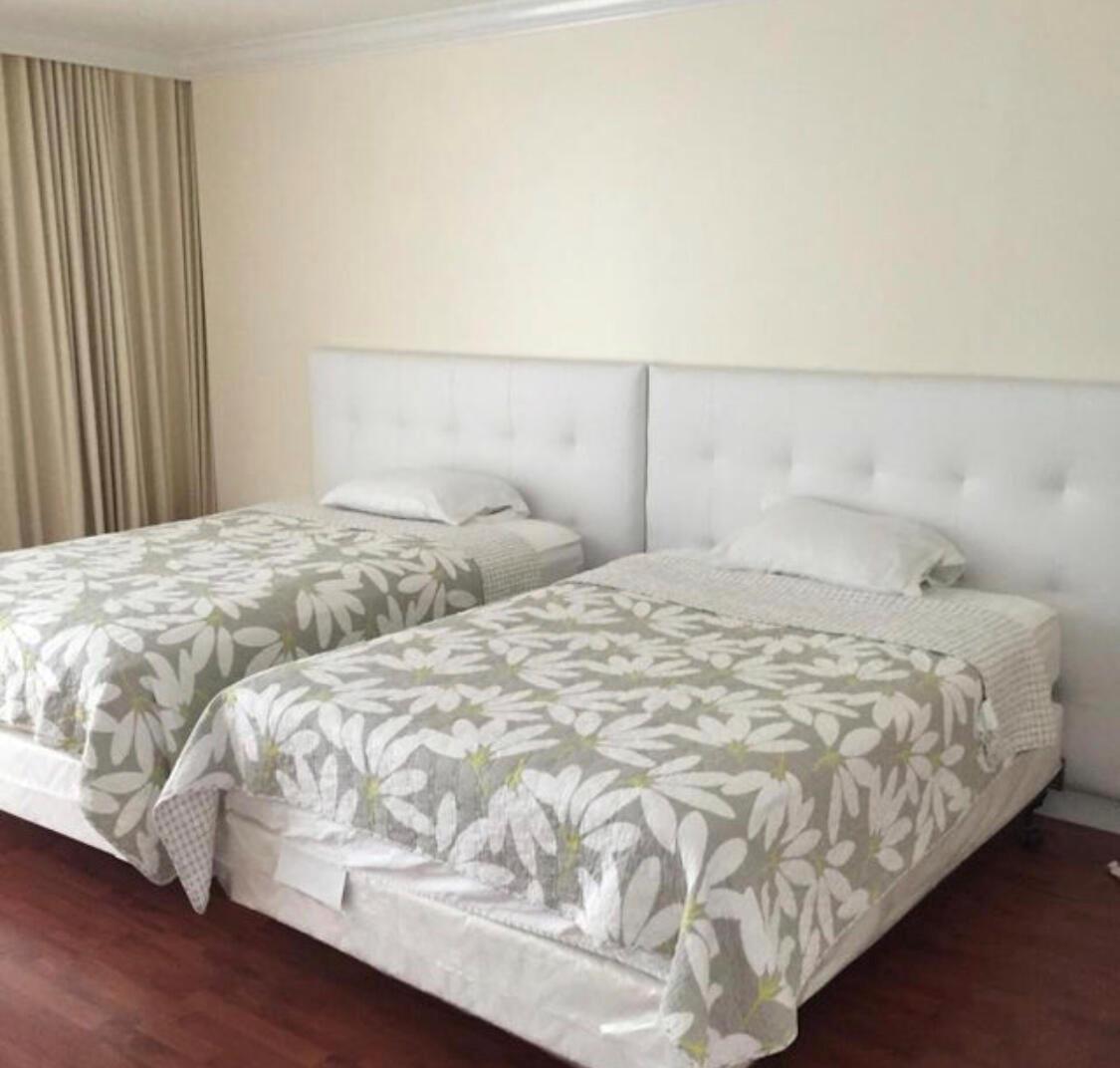 100 HIDDEN BAY - Residential Lease