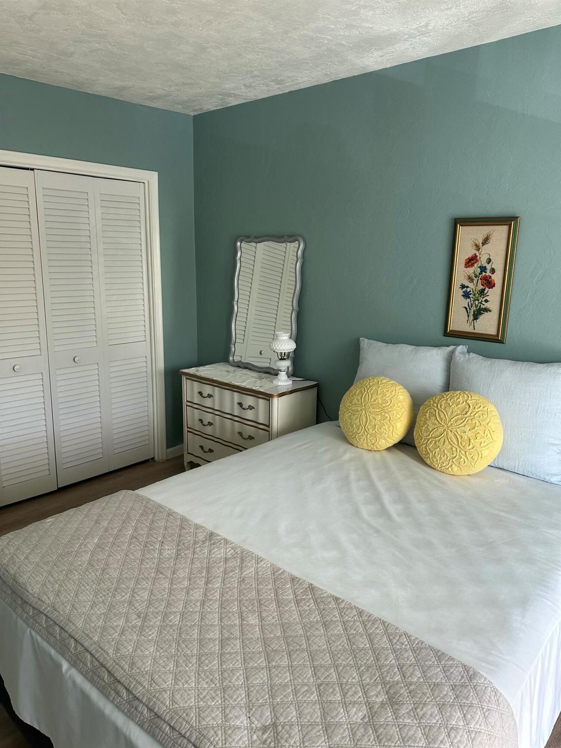 Lakeside Point - Residential