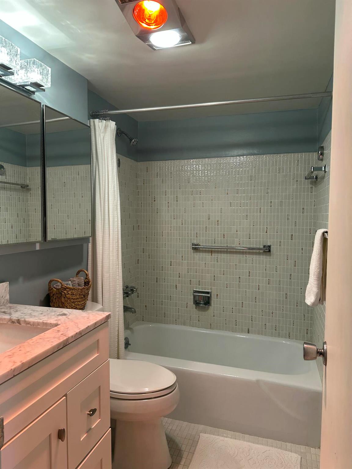 Lakeside Point - Residential