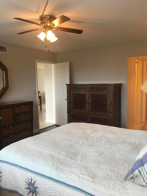 Tropic Bay - Residential Lease