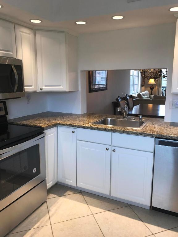 Tropic Bay - Residential Lease