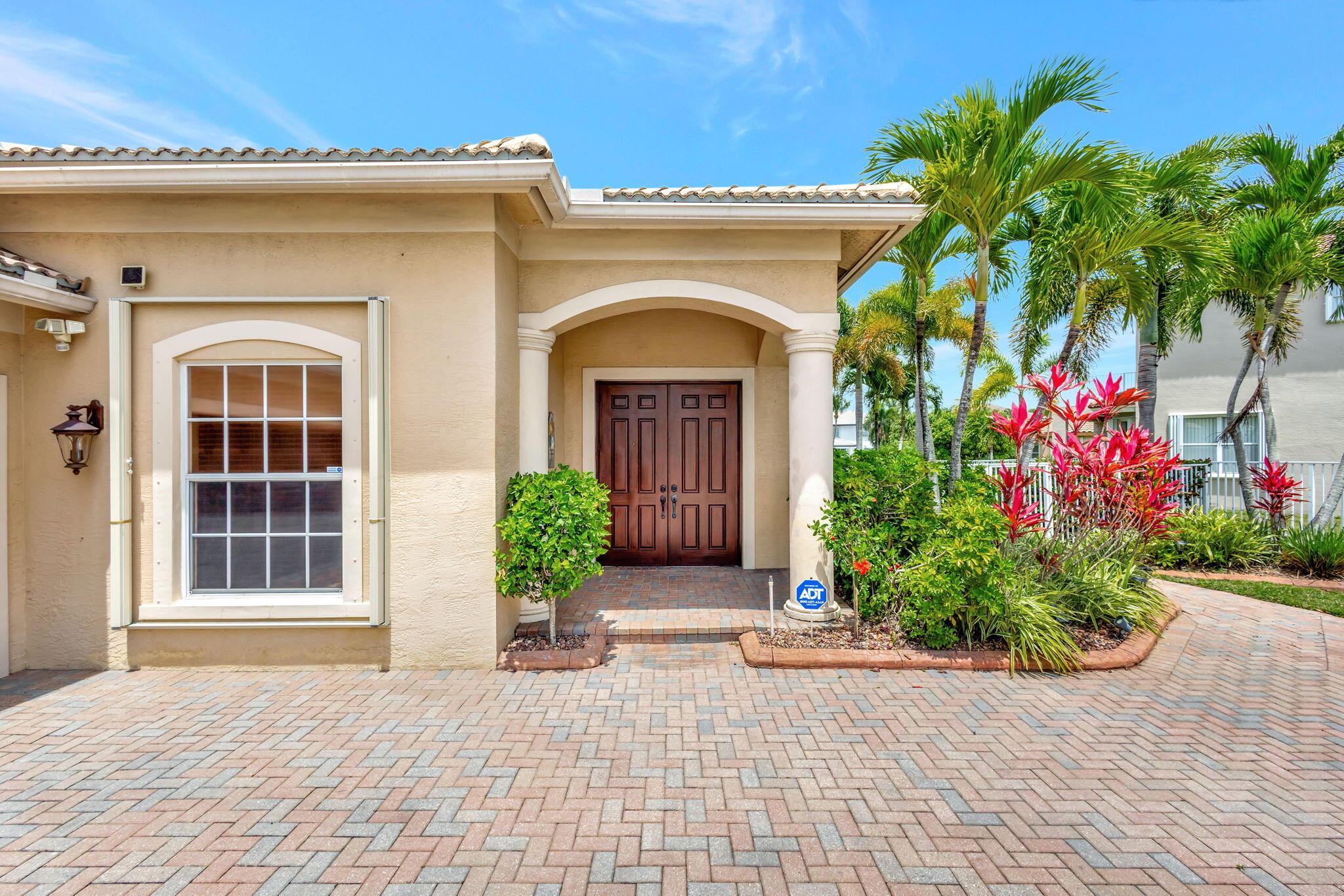 141 Bella Vista Way