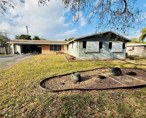 5349 Balsam Terrace Plantation FL 33317