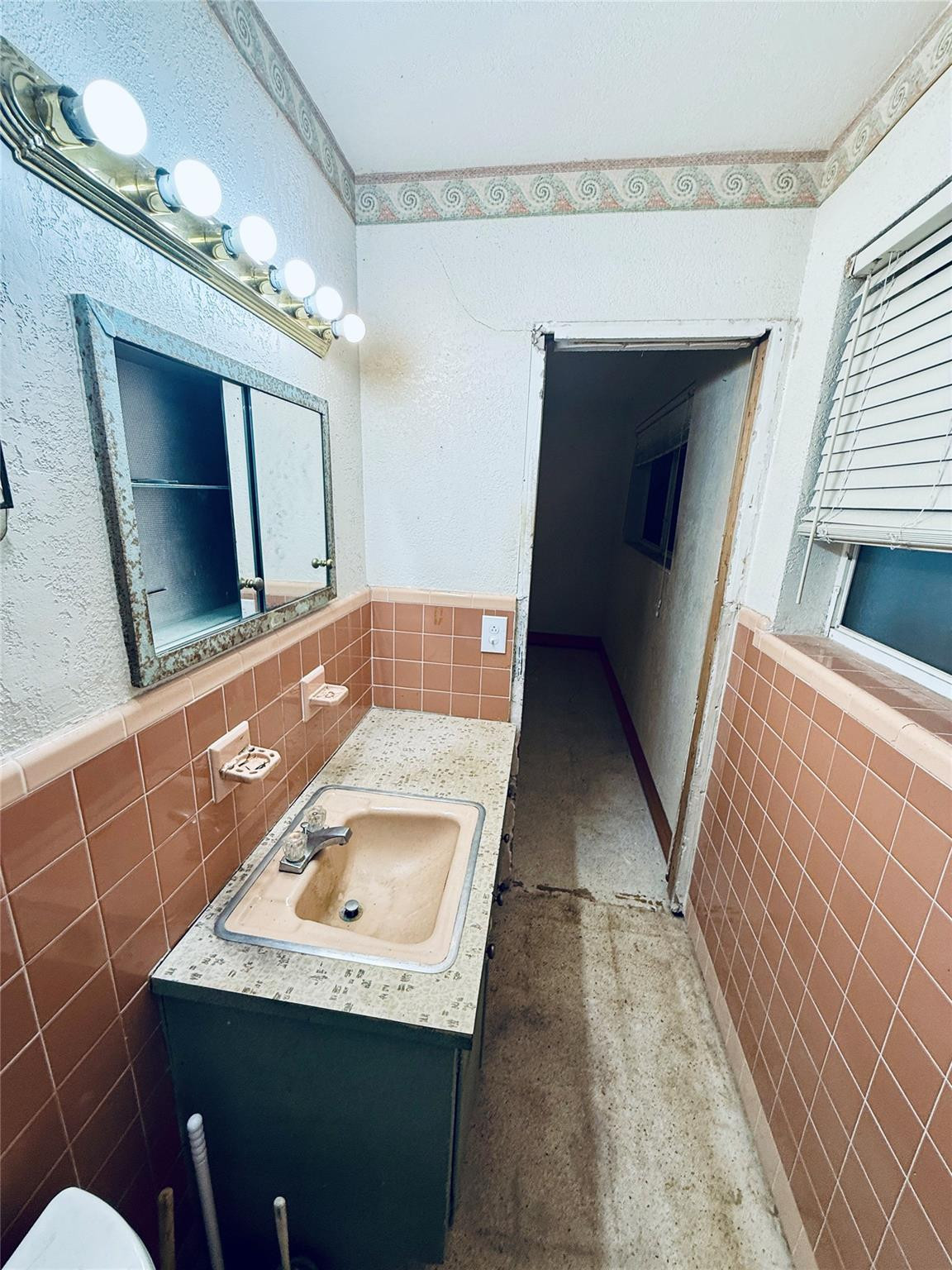 PLANTATION GARDENS 4TH SE - Residential