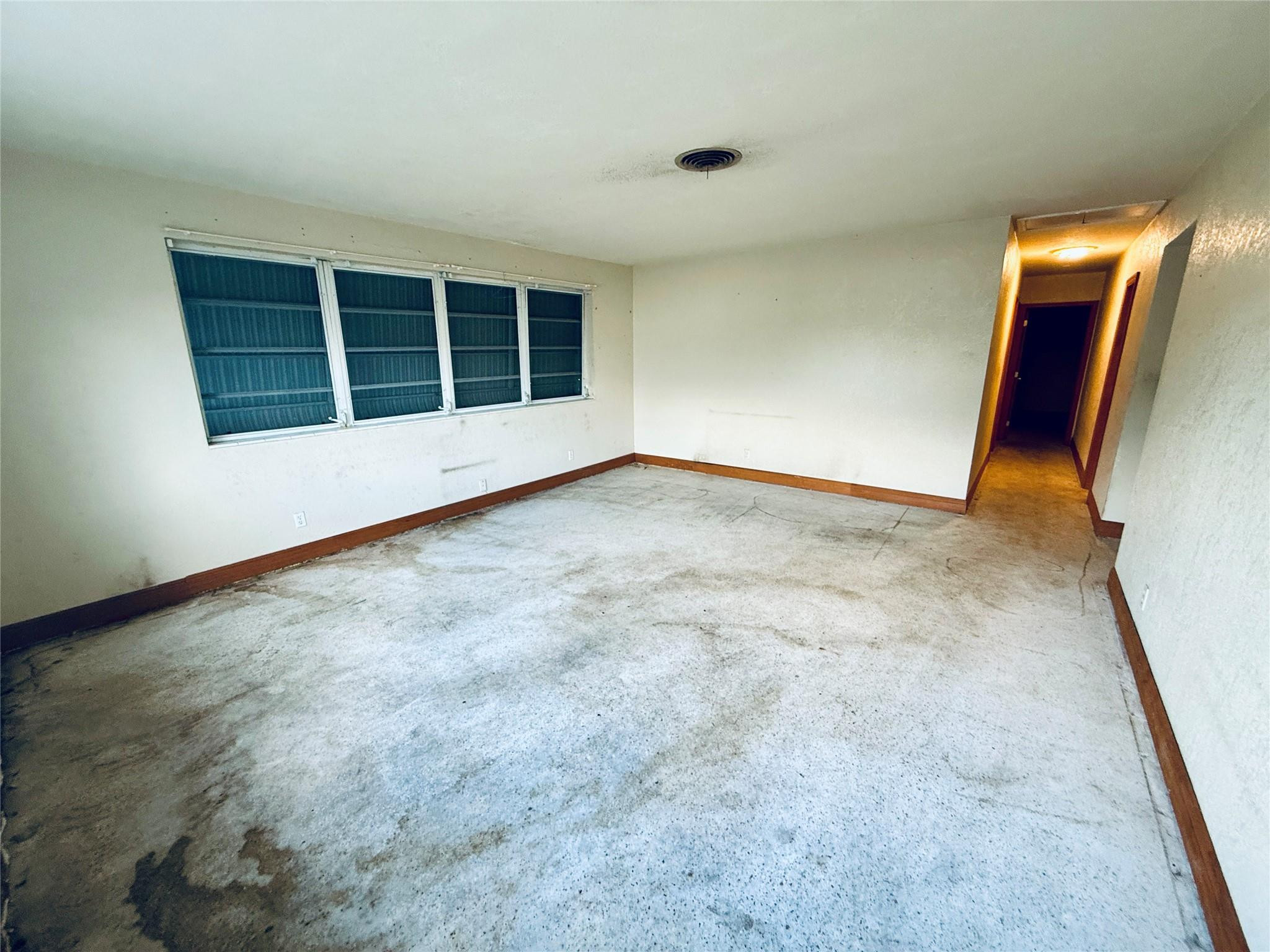 PLANTATION GARDENS 4TH SE - Residential