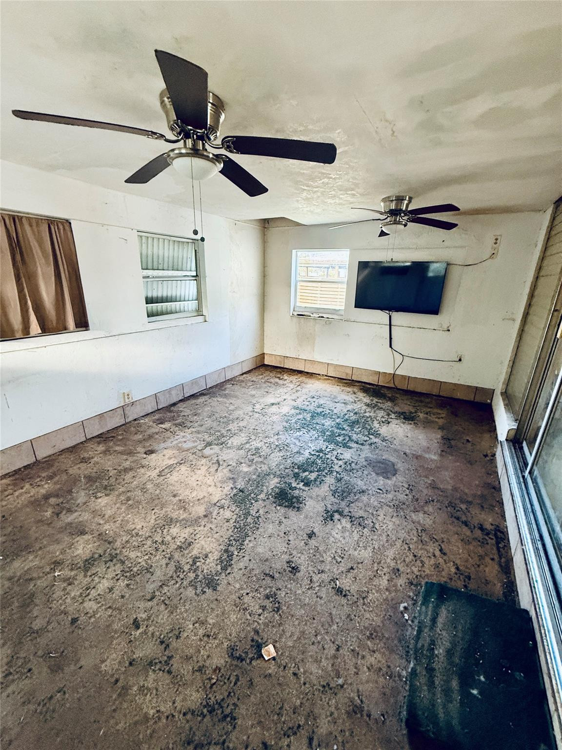 PLANTATION GARDENS 4TH SE - Residential