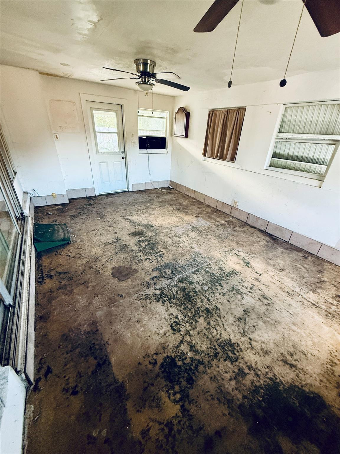 PLANTATION GARDENS 4TH SE - Residential