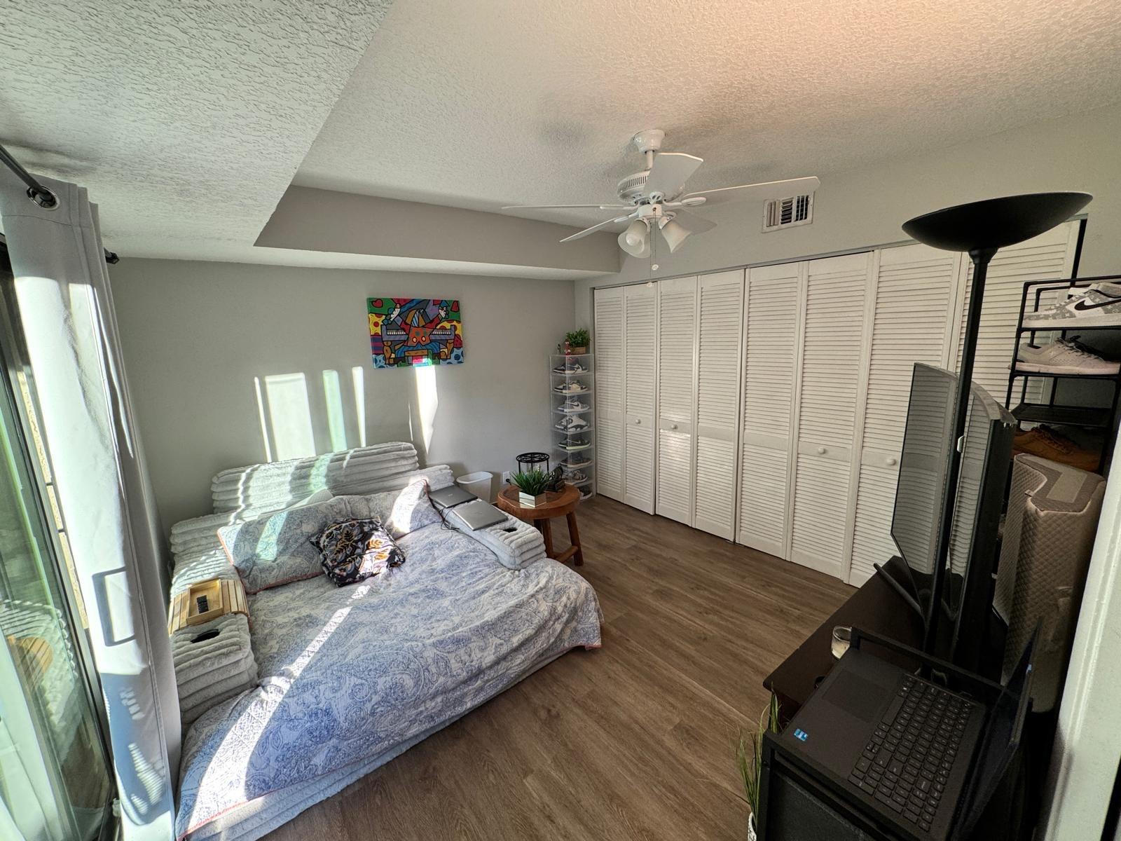 VILLAGE AT BOCA RIO PH 1 - Residential Lease