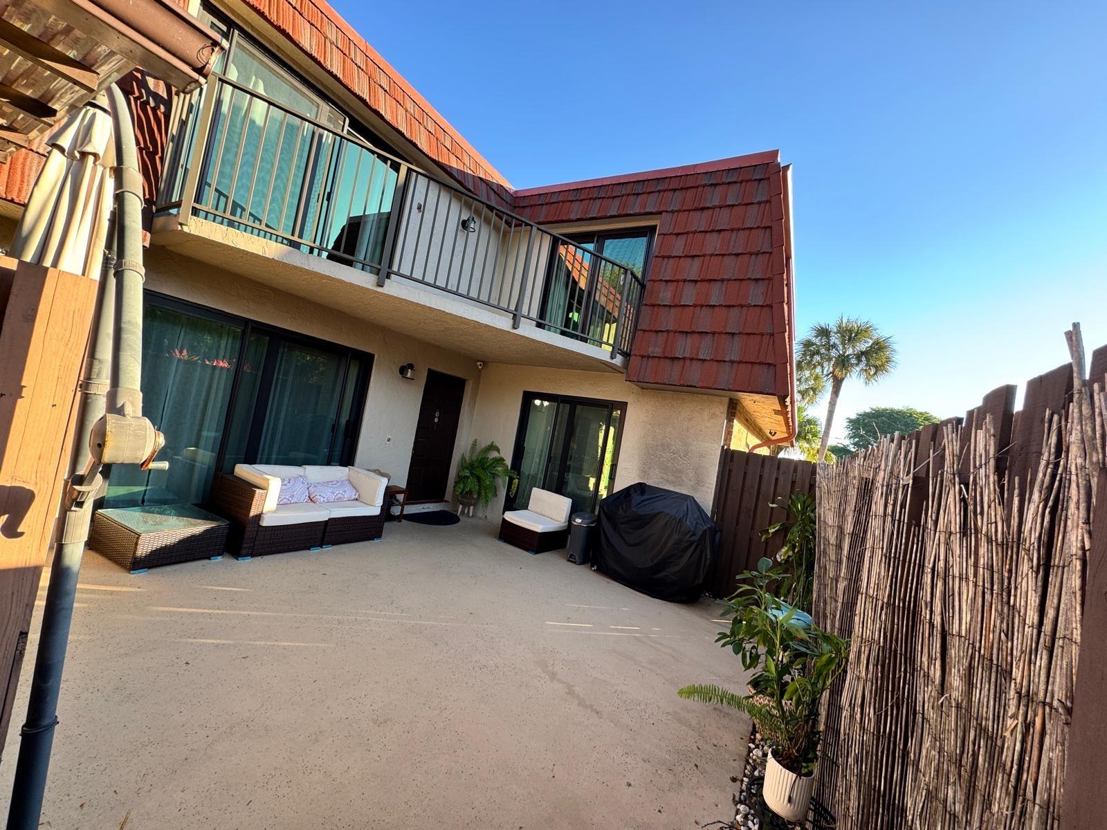 VILLAGE AT BOCA RIO PH 1 - Residential Lease