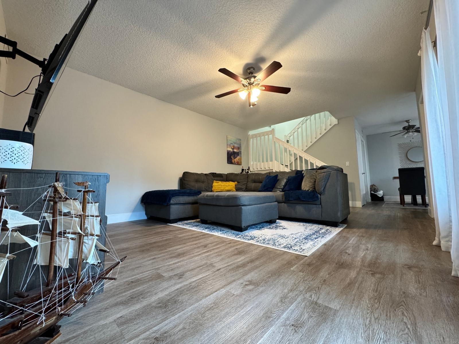 VILLAGE AT BOCA RIO PH 1 - Residential Lease