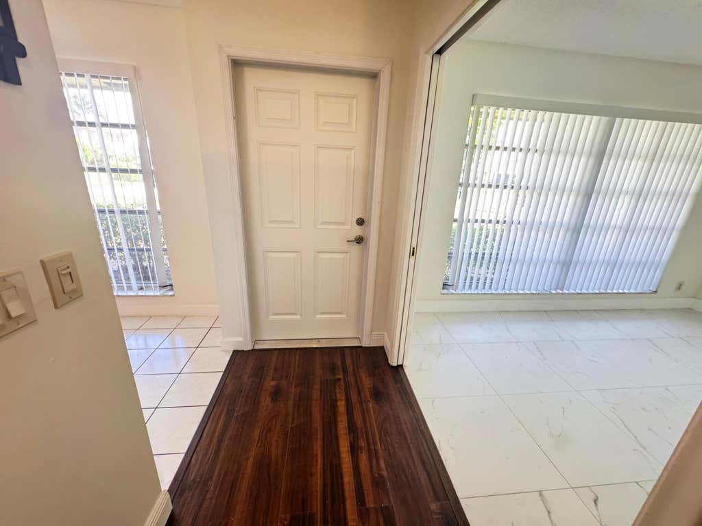 Photo of 1120 LEMON TREE Terrace #73-C, Delray Beach, FL 33445 (MLS # B26054834)