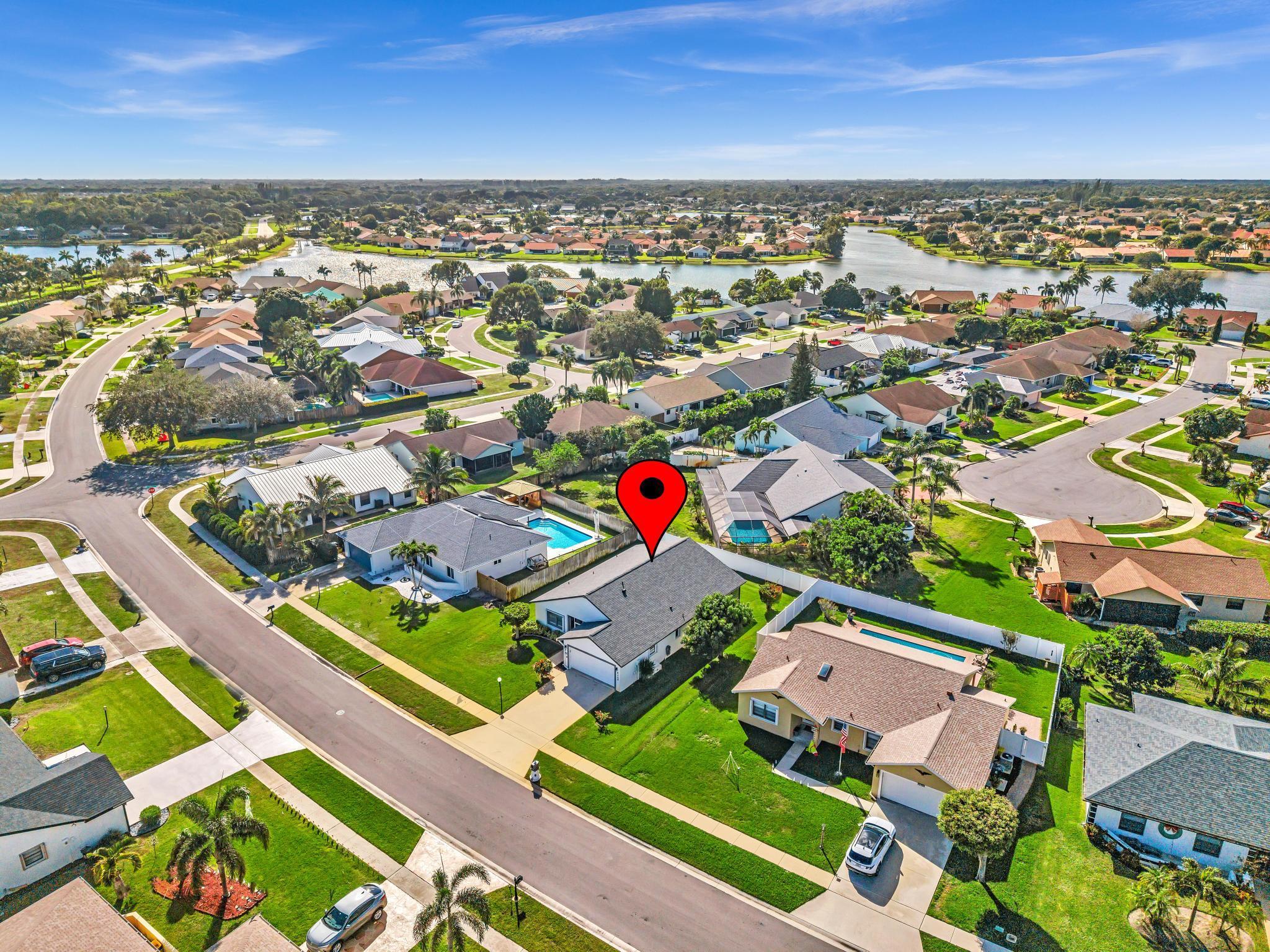 LAKES OF SHERBROOKE - Residential