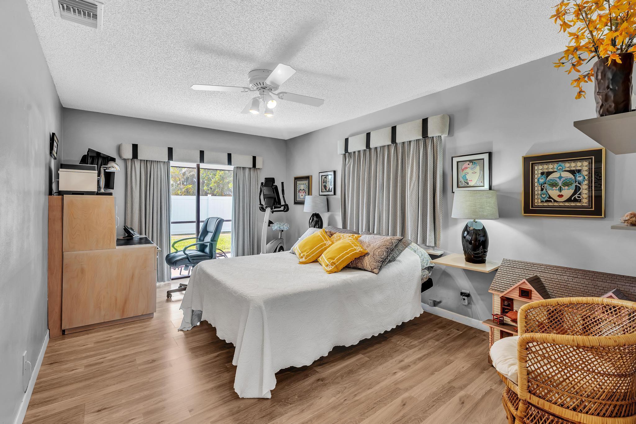 LAKES OF SHERBROOKE - Residential