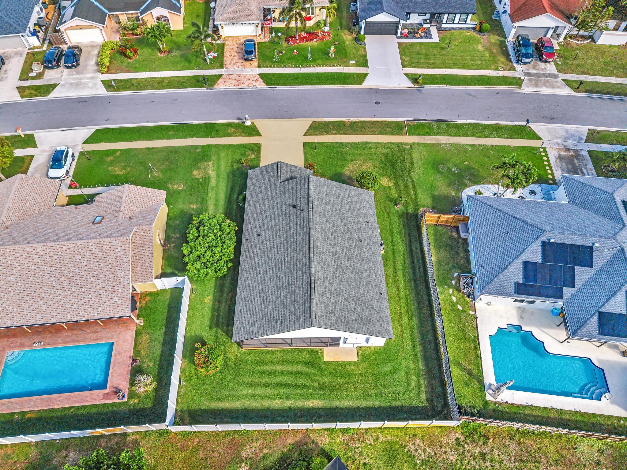 LAKES OF SHERBROOKE - Residential
