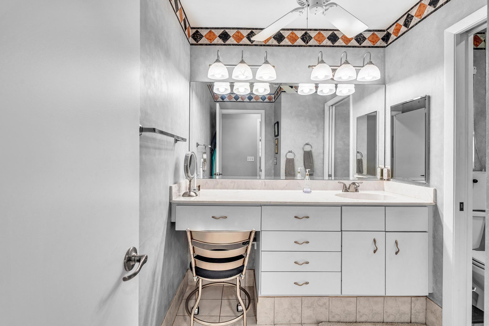 LAKES OF SHERBROOKE - Residential