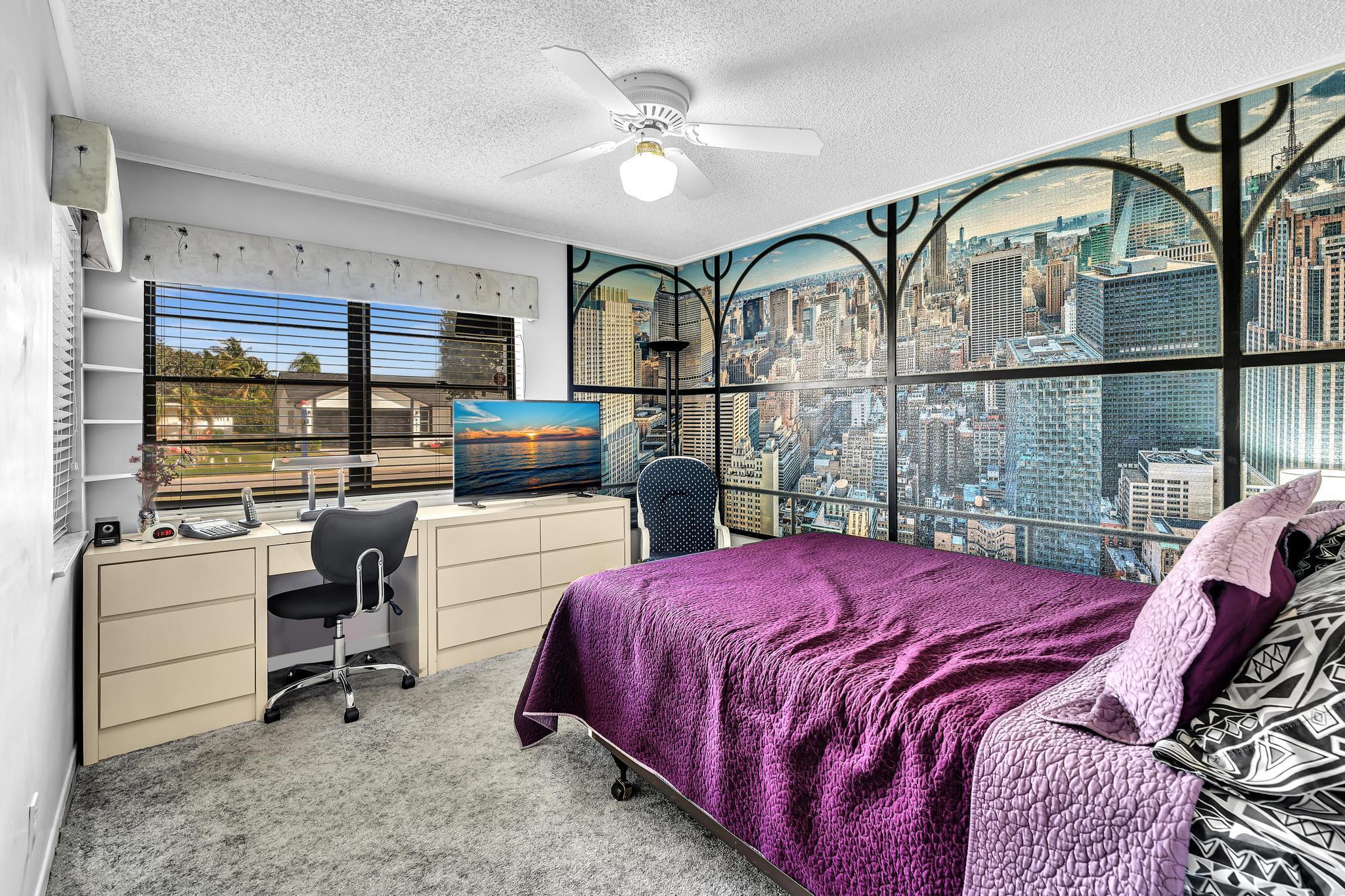 LAKES OF SHERBROOKE - Residential