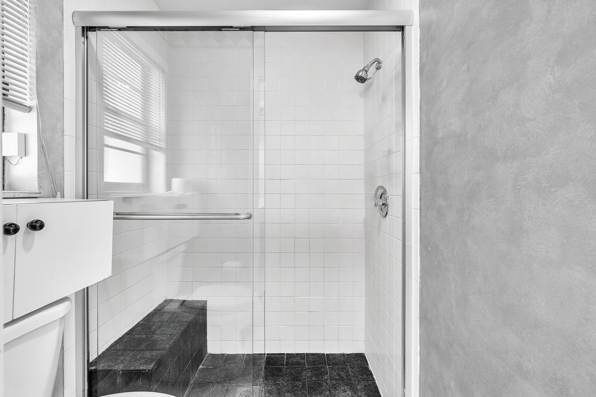 LAKES OF SHERBROOKE - Residential