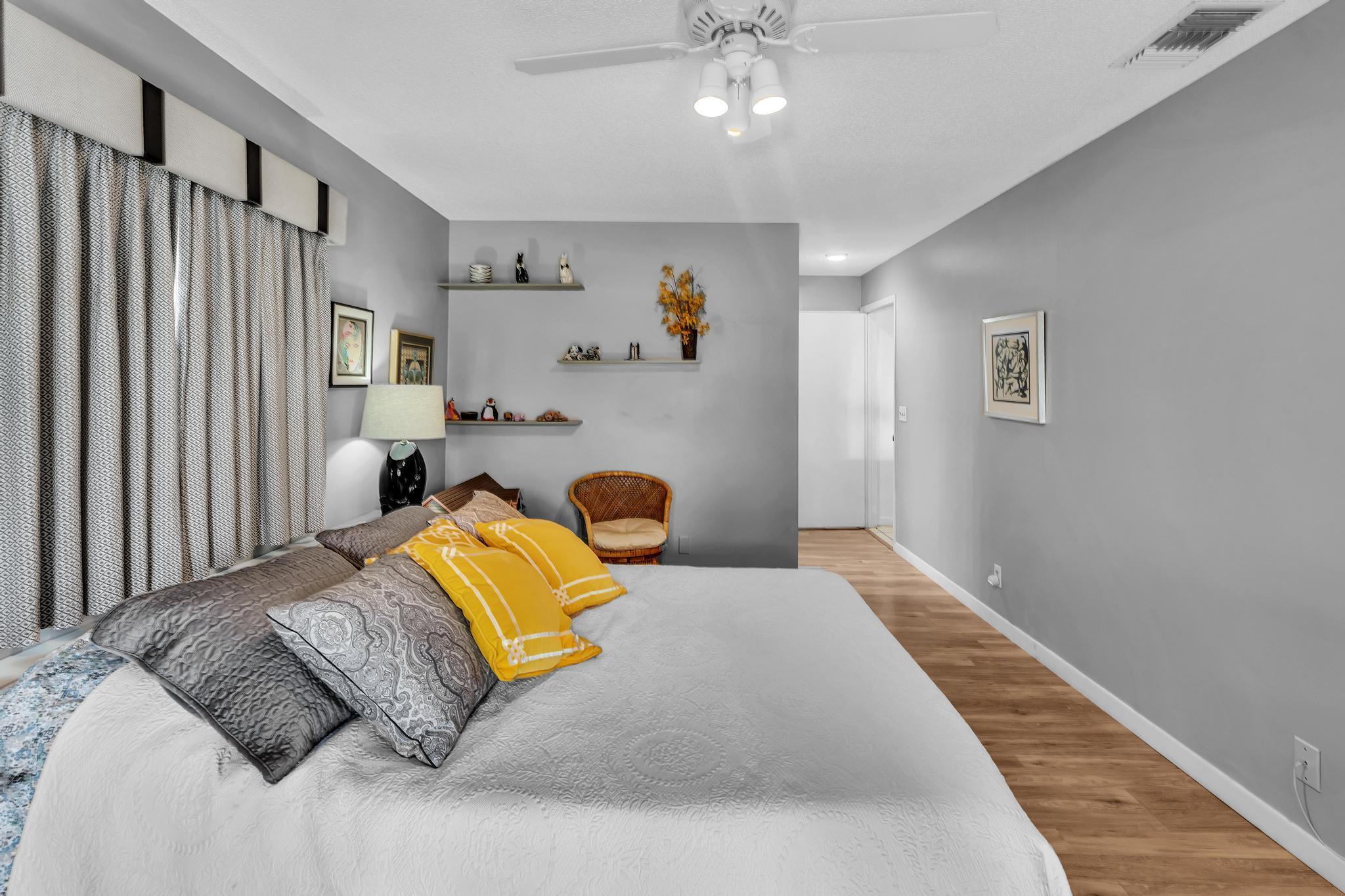 LAKES OF SHERBROOKE - Residential