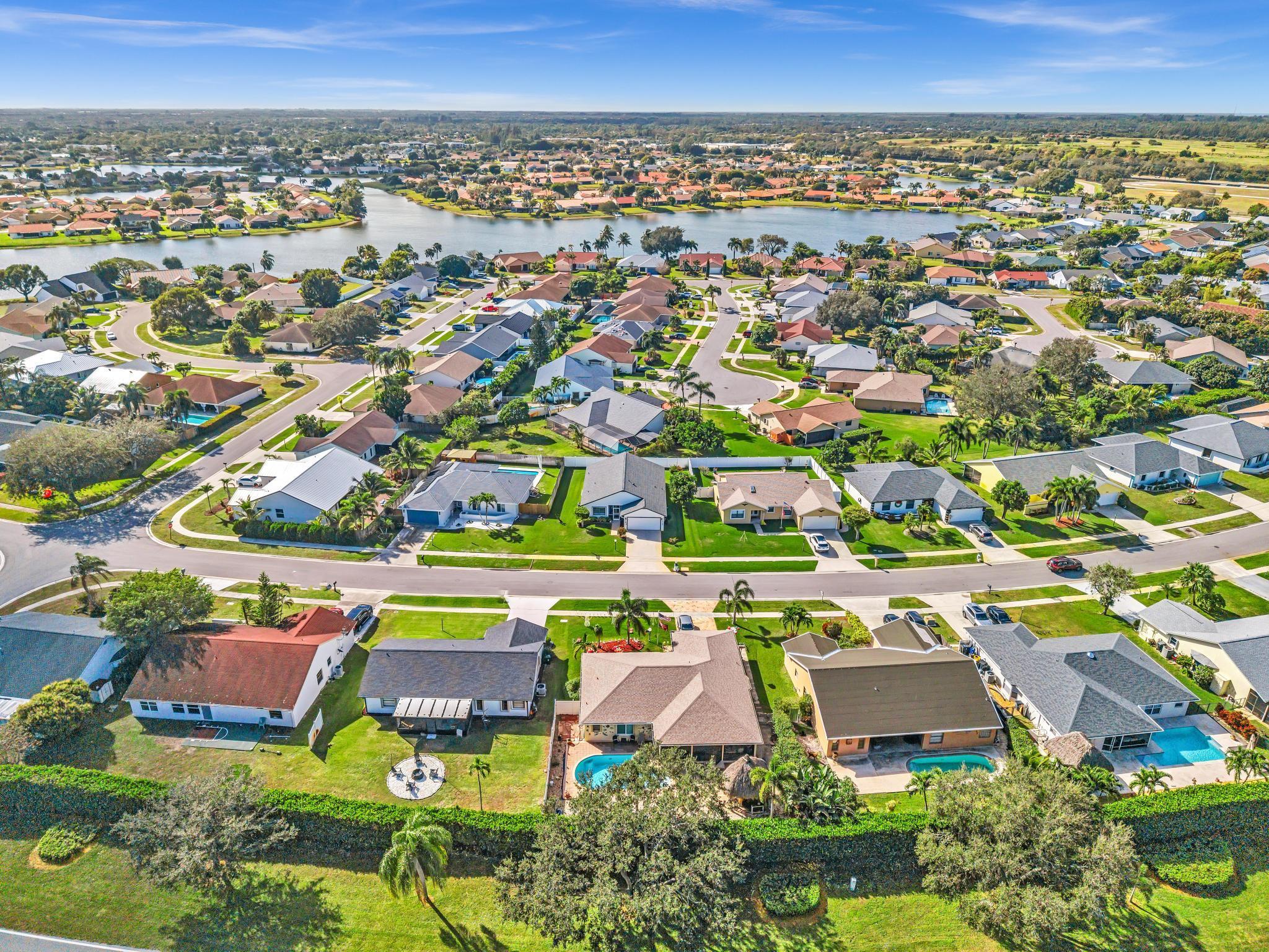 LAKES OF SHERBROOKE - Residential