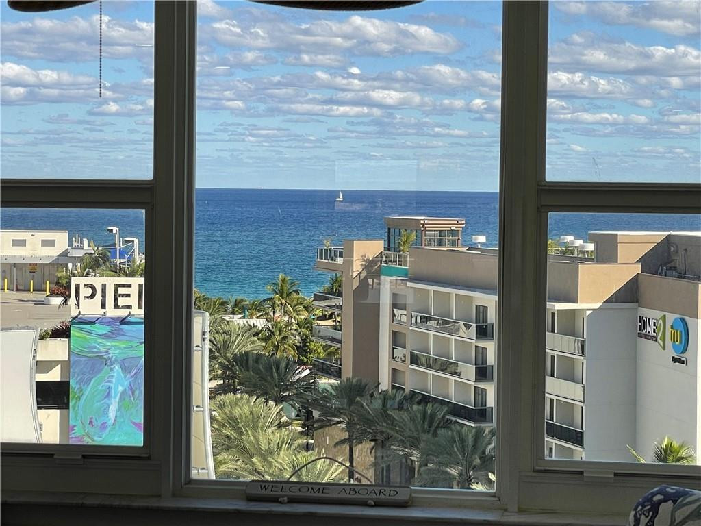 GRANADA HOUSE - Residential