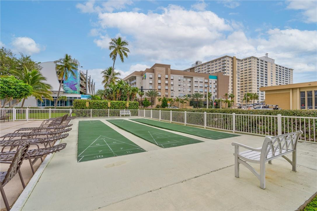 GRANADA HOUSE - Residential