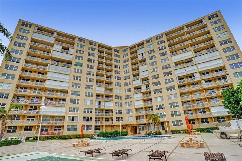 GRANADA HOUSE - Residential