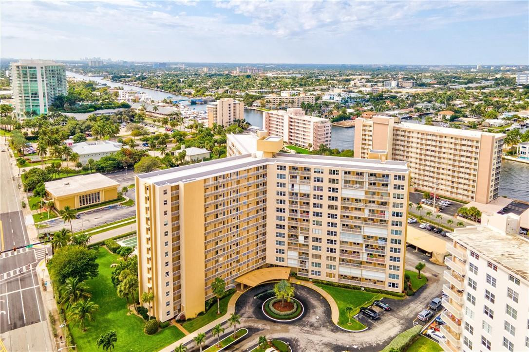 GRANADA HOUSE - Residential