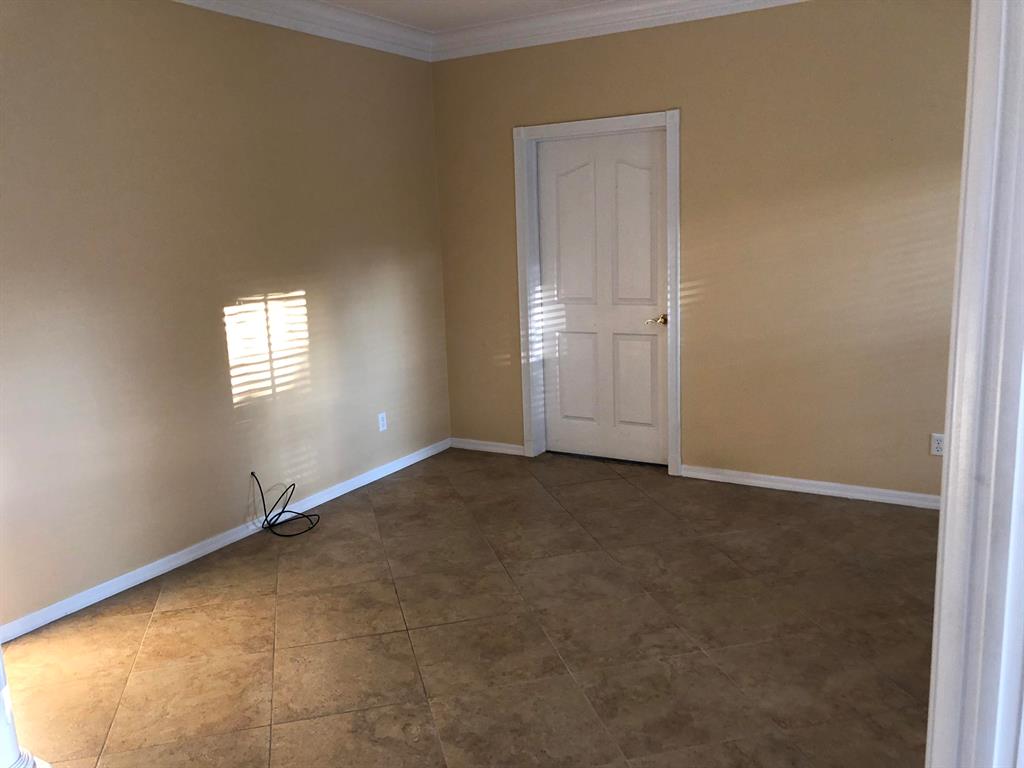 PALM CITY - Residential Lease