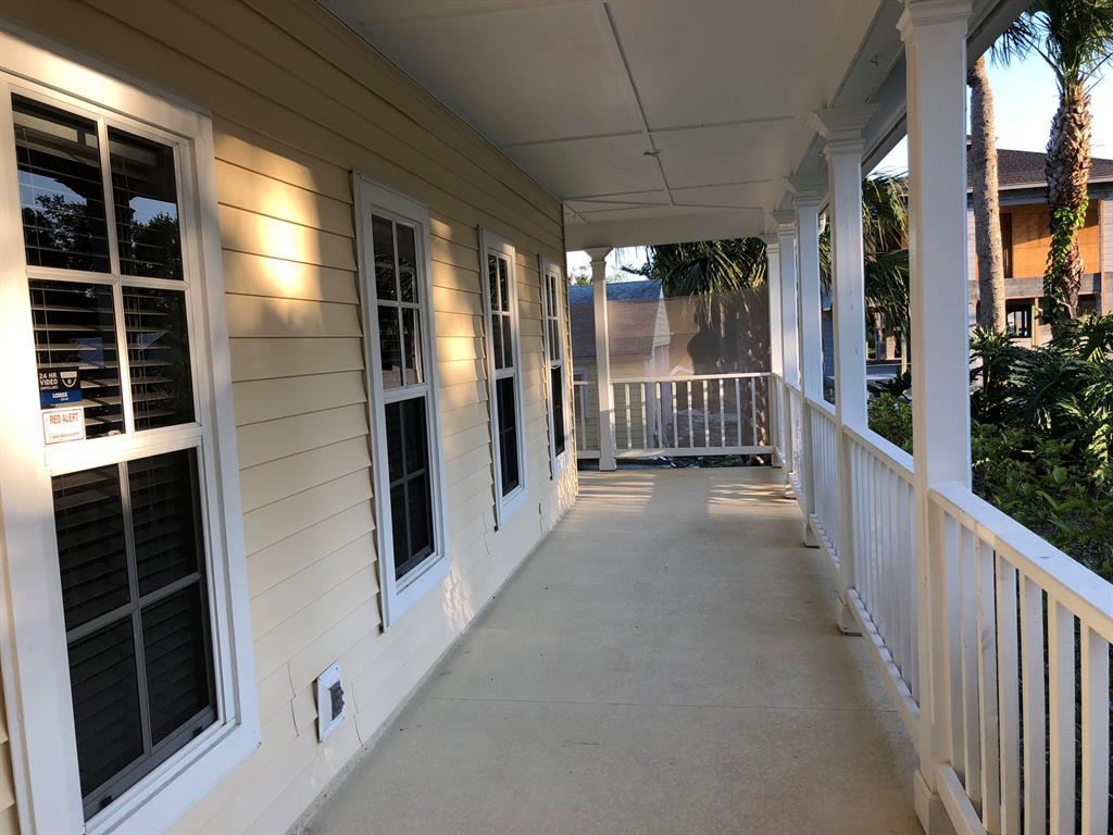 PALM CITY - Residential Lease