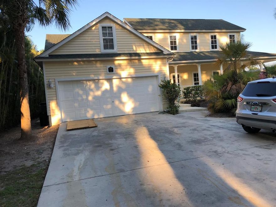 YOU'LL ENJOY WATCHING THE SUNSETS OFF THE WATER FROM YOUR VERANDA WHILE TAKING A DIP IN THE POOL. YOU WILL REALLY LOVE LIVING IN THIS BEAUTIFUL HOME WITH ALL IT HAS TO OFFER. AMUST SEE TO REALLY APPRECIATE IT. LAWN AND POOL MAINT.BY OWNER.