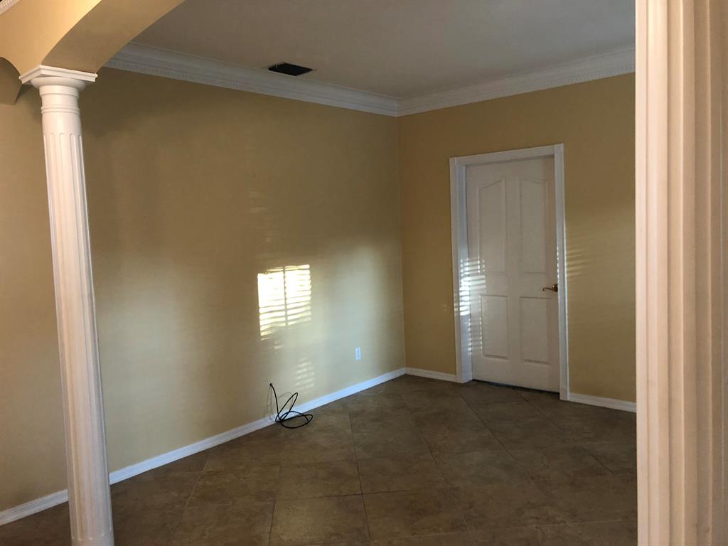 PALM CITY - Residential Lease