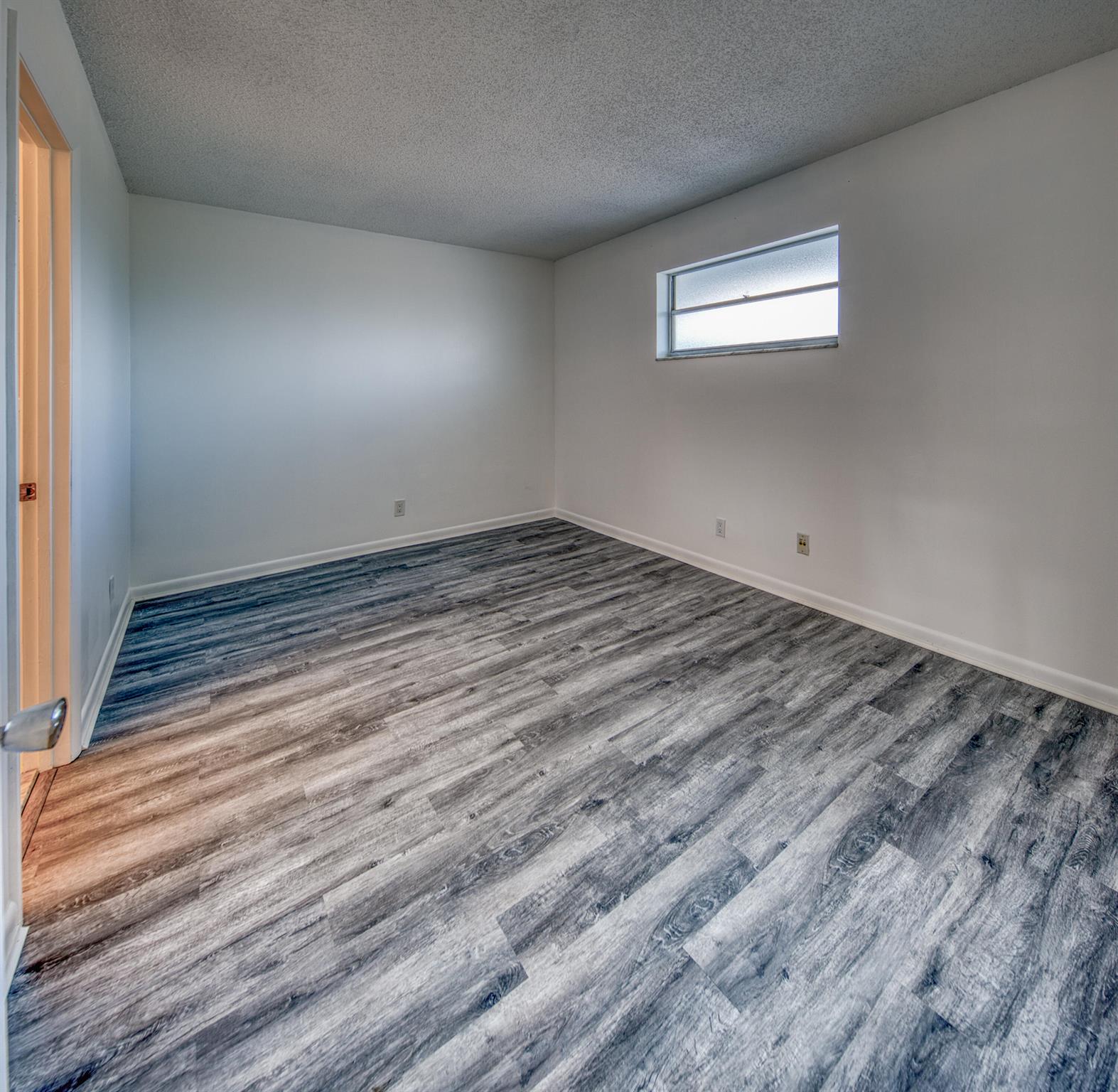 FOUR PALMS APTS CONDO - Residential