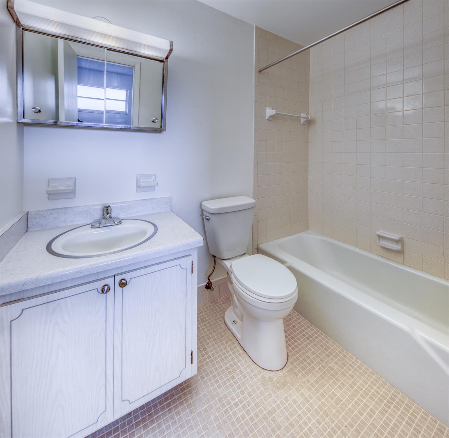 FOUR PALMS APTS CONDO - Residential