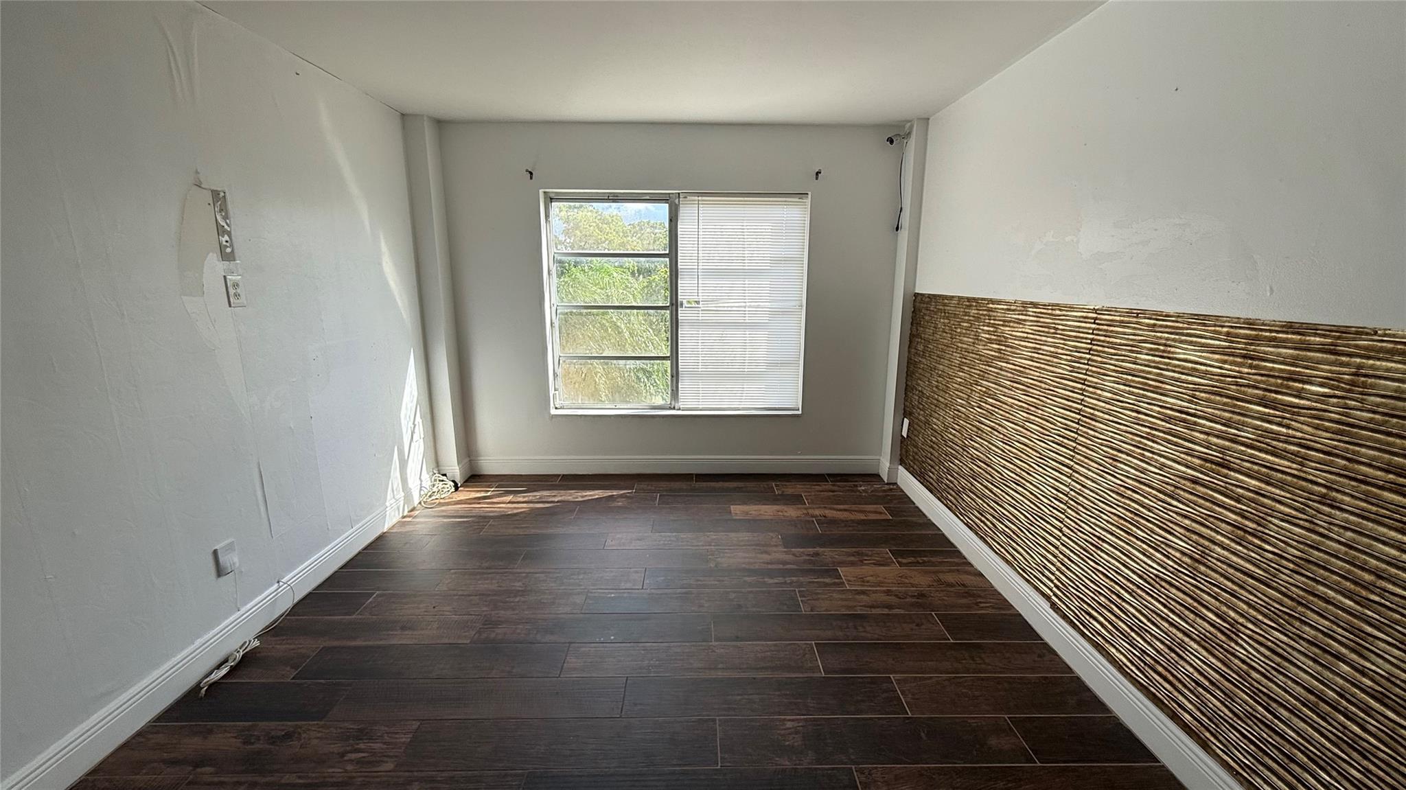 The Manors Of Inverrary X - Residential Lease