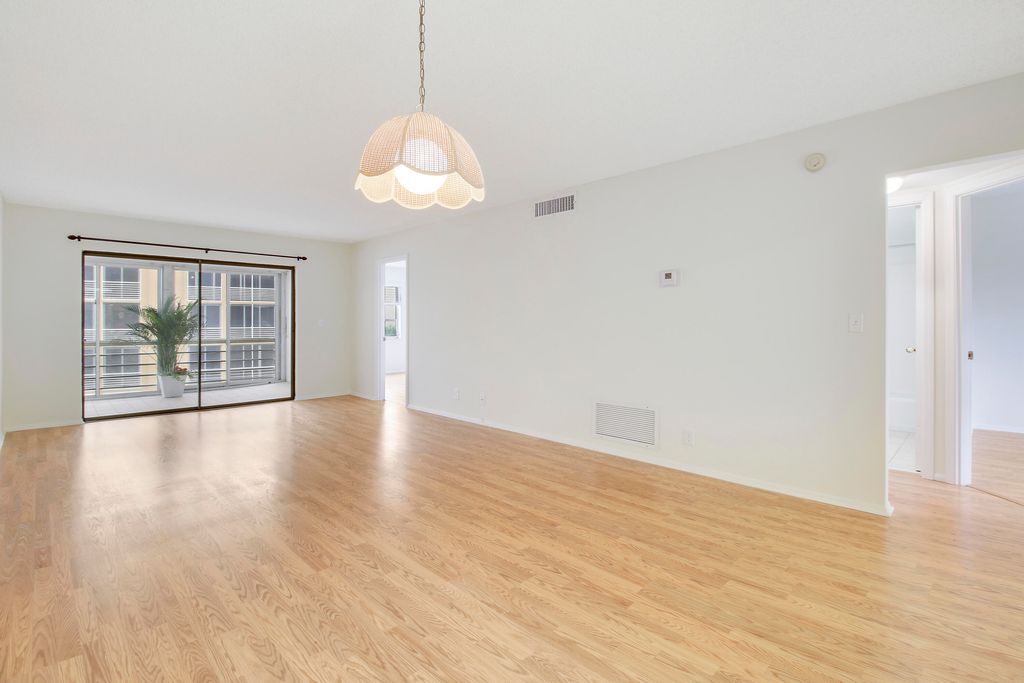 Photo of 304 Golfview Road #306, North Palm Beach, FL 33408 (MLS # R11053328)