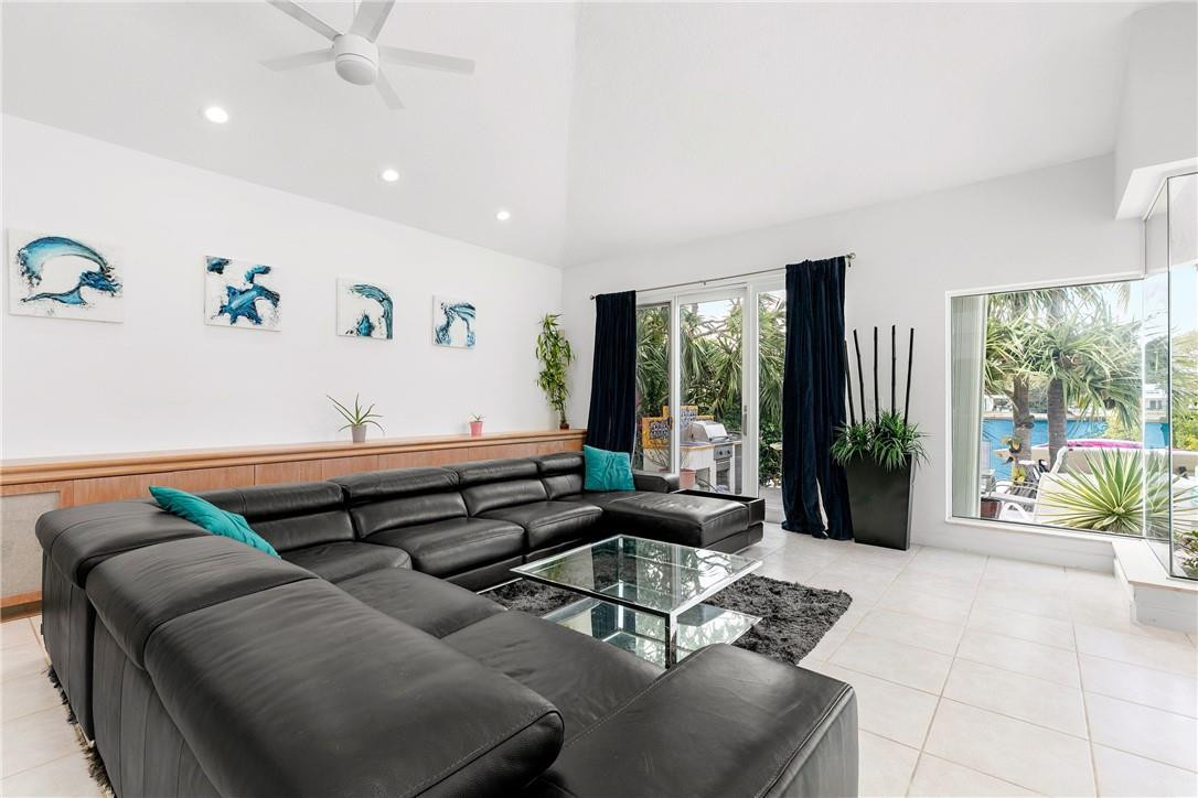 POINT MANALAPAN 1 - Residential