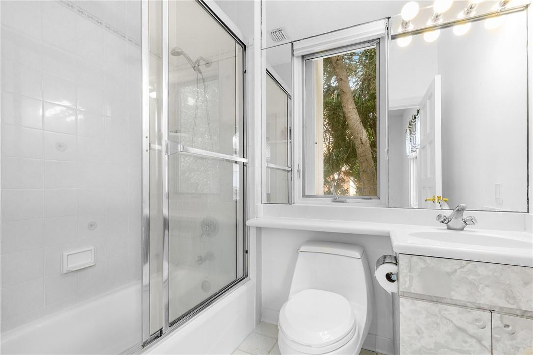 POINT MANALAPAN 1 - Residential