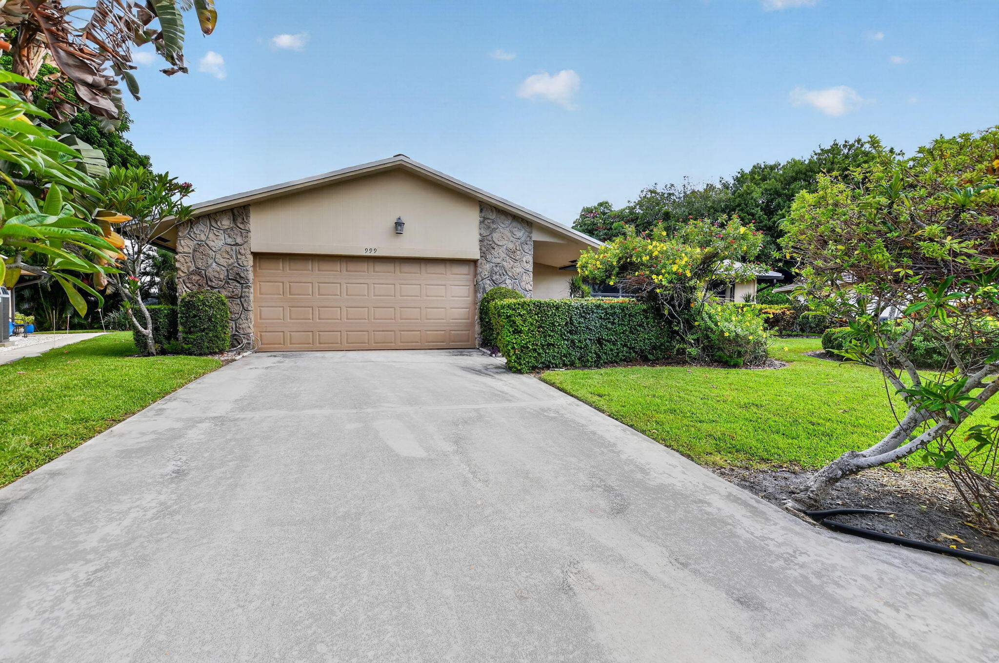 999 NW 23RD Lane