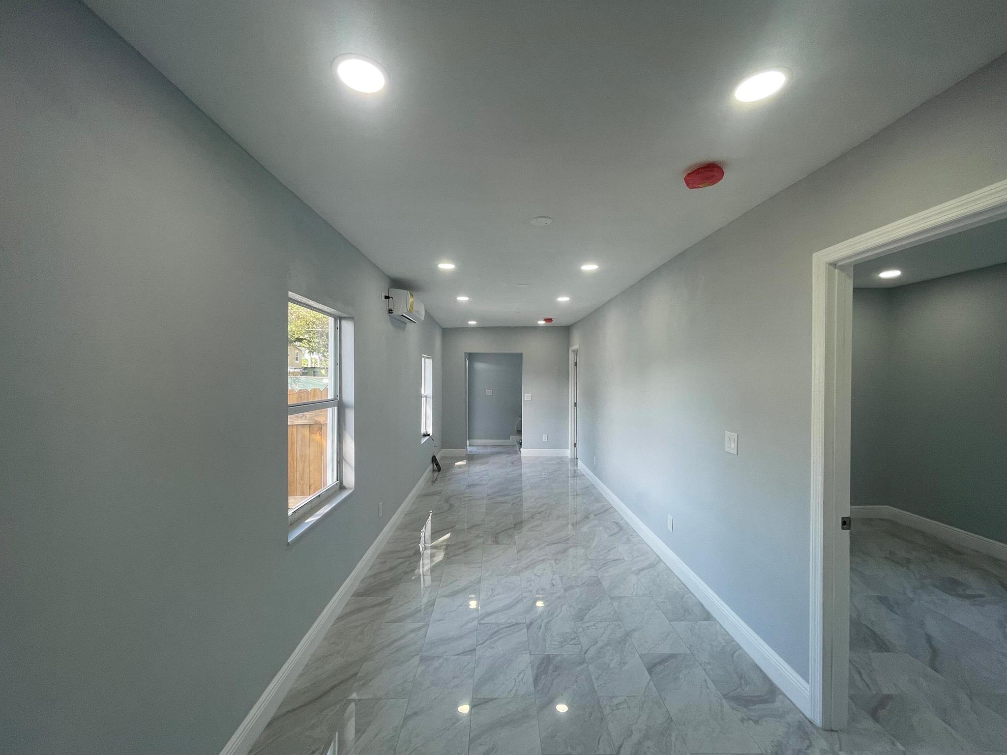 LINCOLN PARK NO 2 - Residential Lease