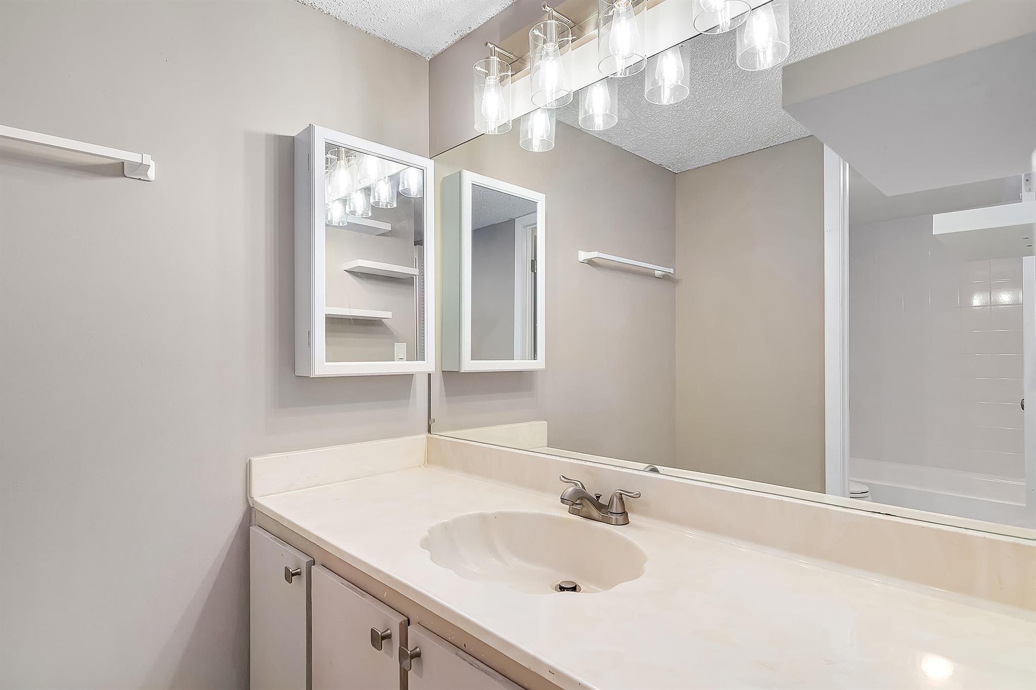 River Reach - Residential