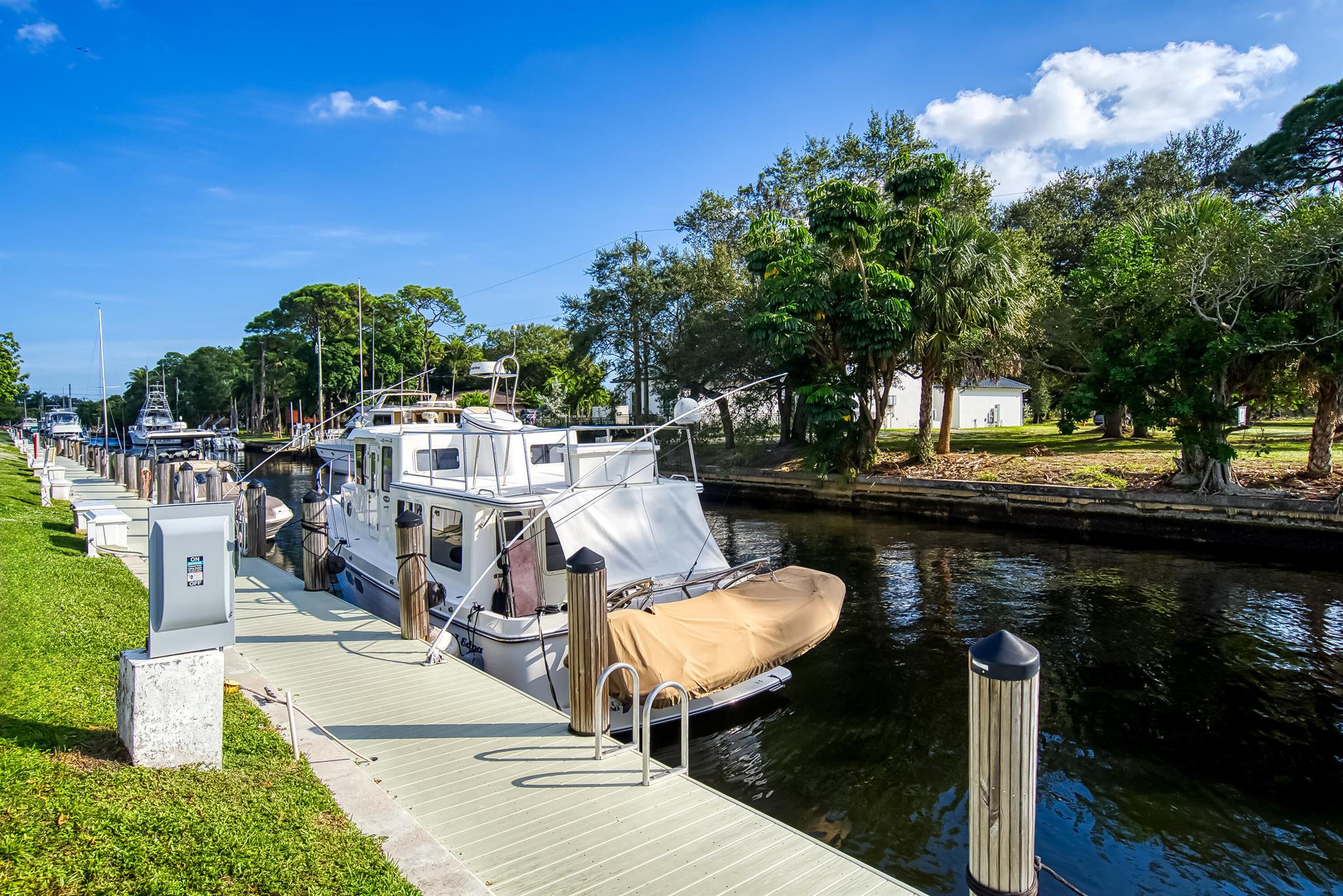 River Reach - Residential