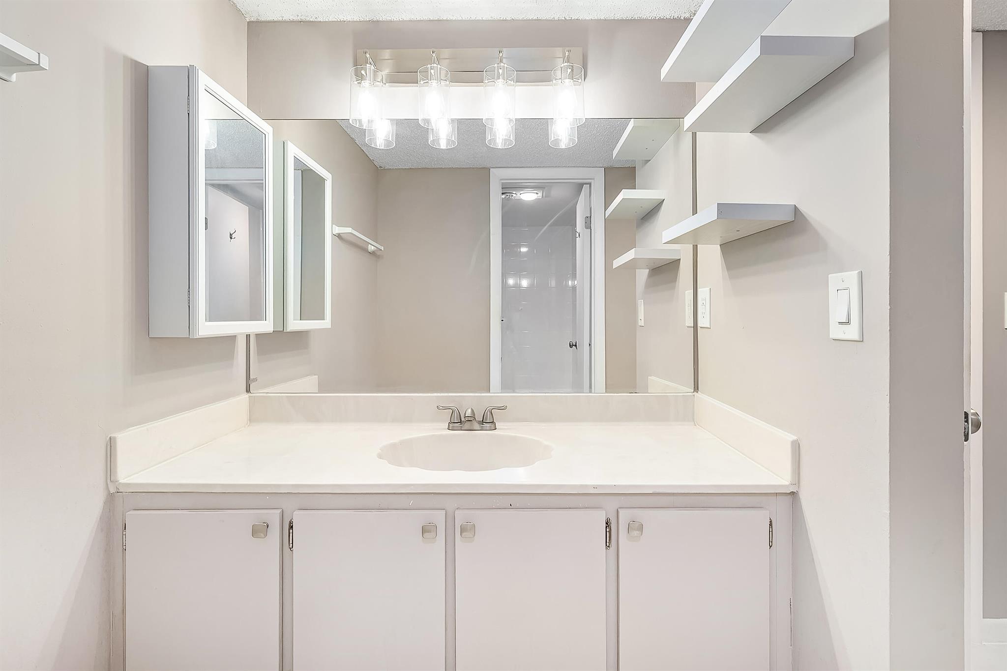 River Reach - Residential