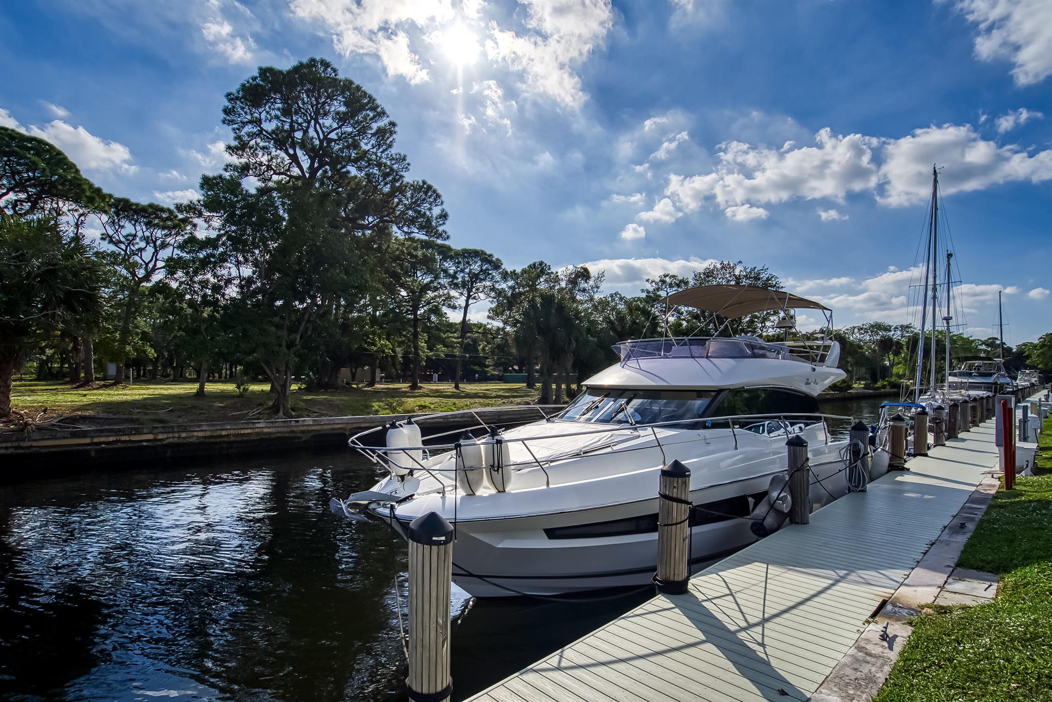 River Reach - Residential