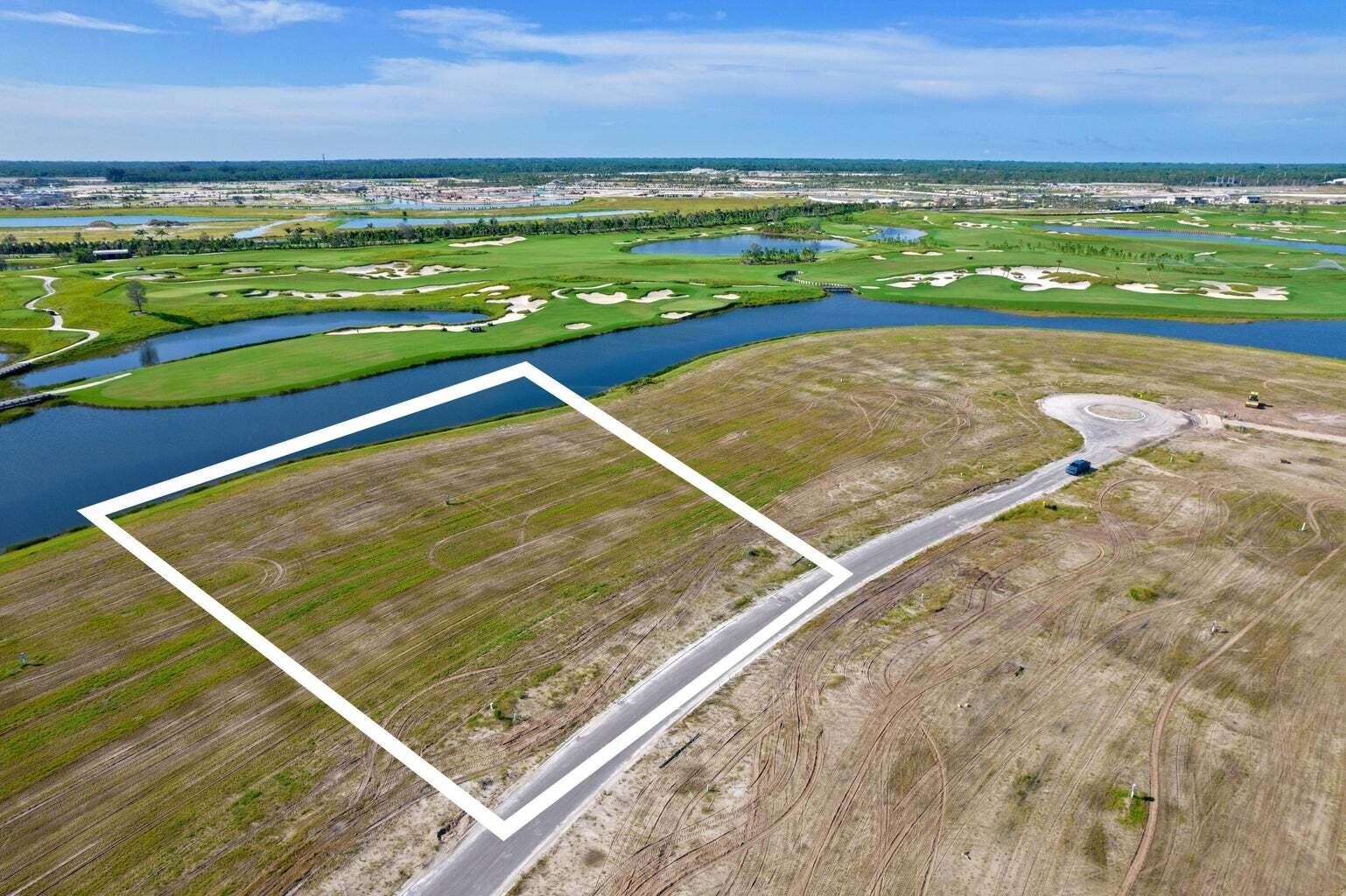 PANTHER NATIONAL AT AVENIR POD - Residential