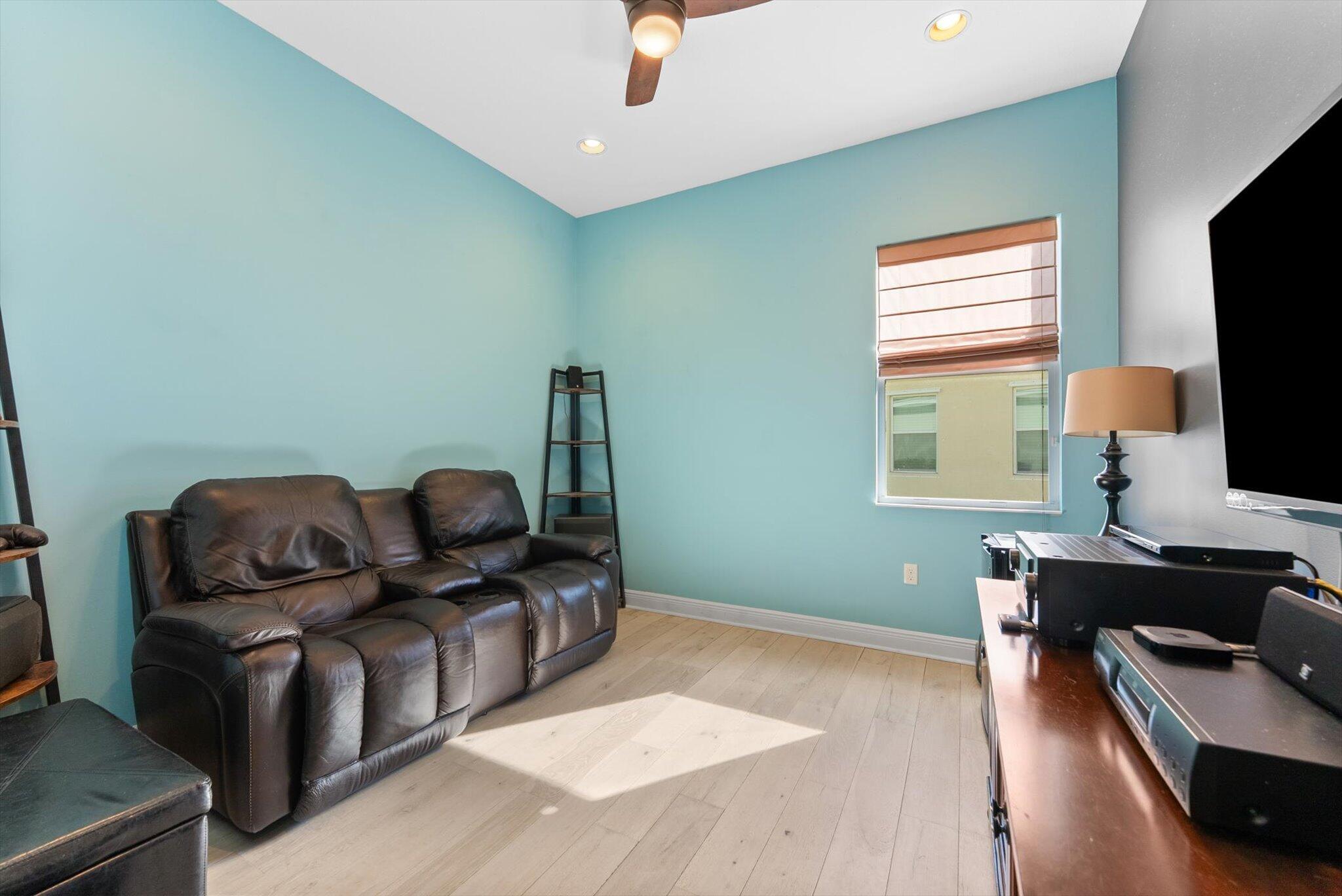 PORTOSOL REPL NO 3 - Residential