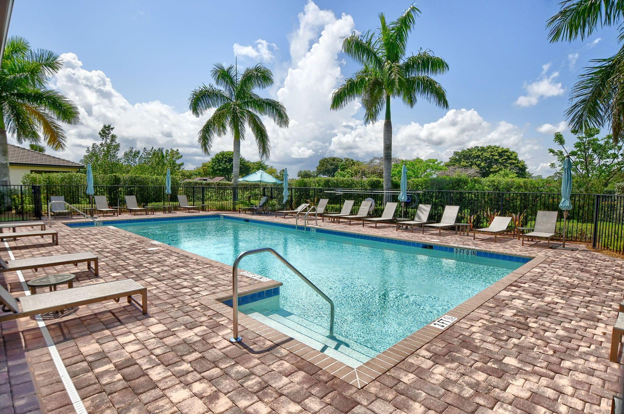 BOCA FLORES - Residential Lease